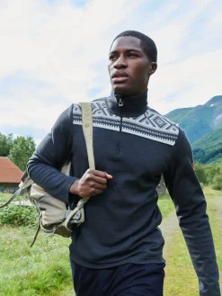 Dale of Norway Cortina Basic Men's Sweater - Superfine Merino Dark Charcoal Offwhite Store